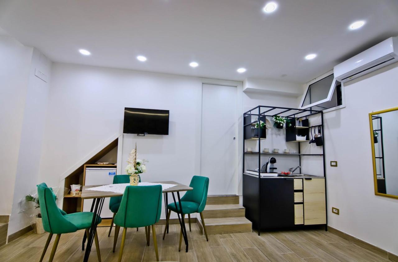 Alojamento de Acomodação e Pequeno-almoço Casa Diaz Nápoles